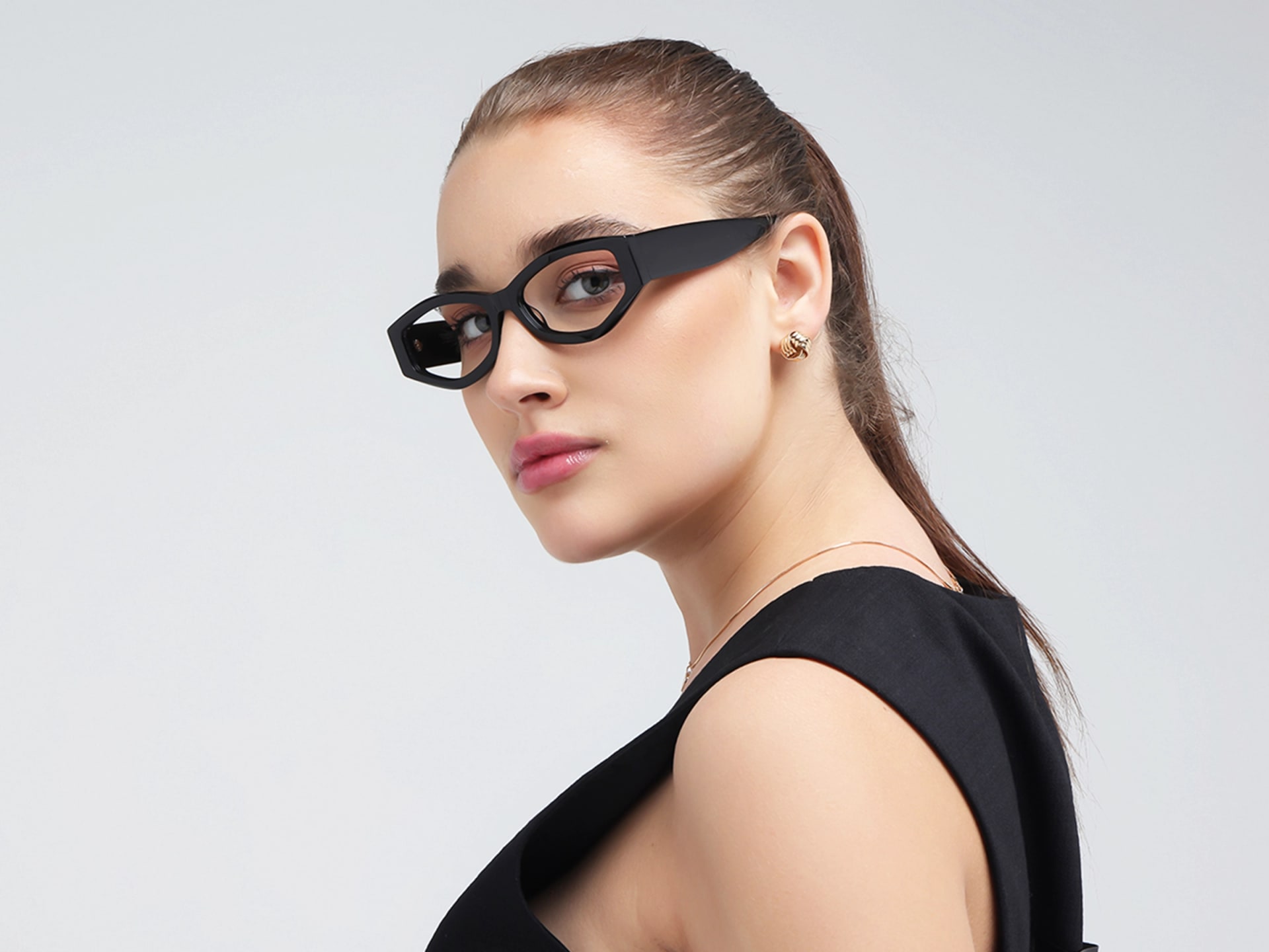 Black Oversized Geometric Full-Rim Glasses