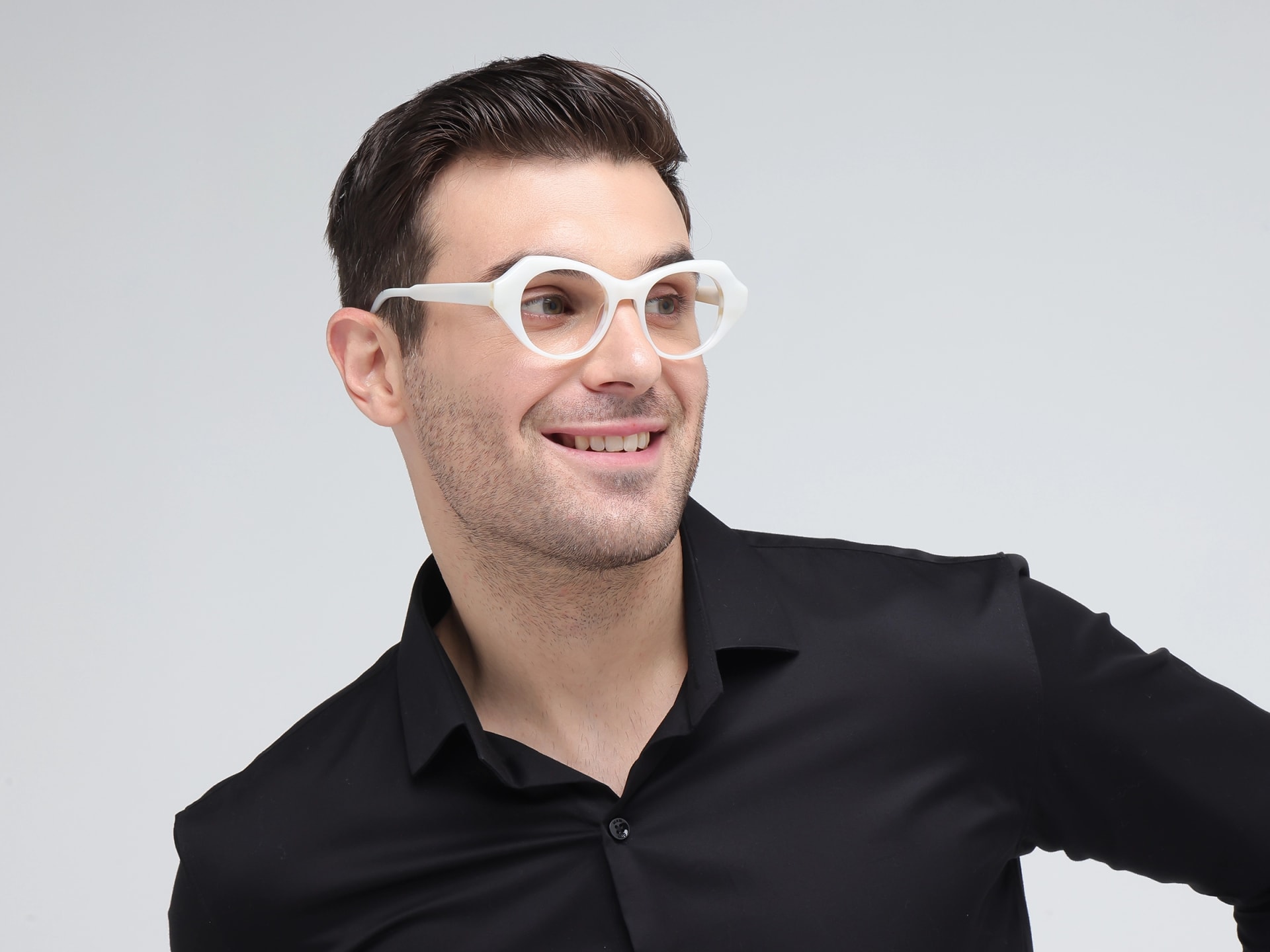 Creme White Cat-eye Geometric Glasses