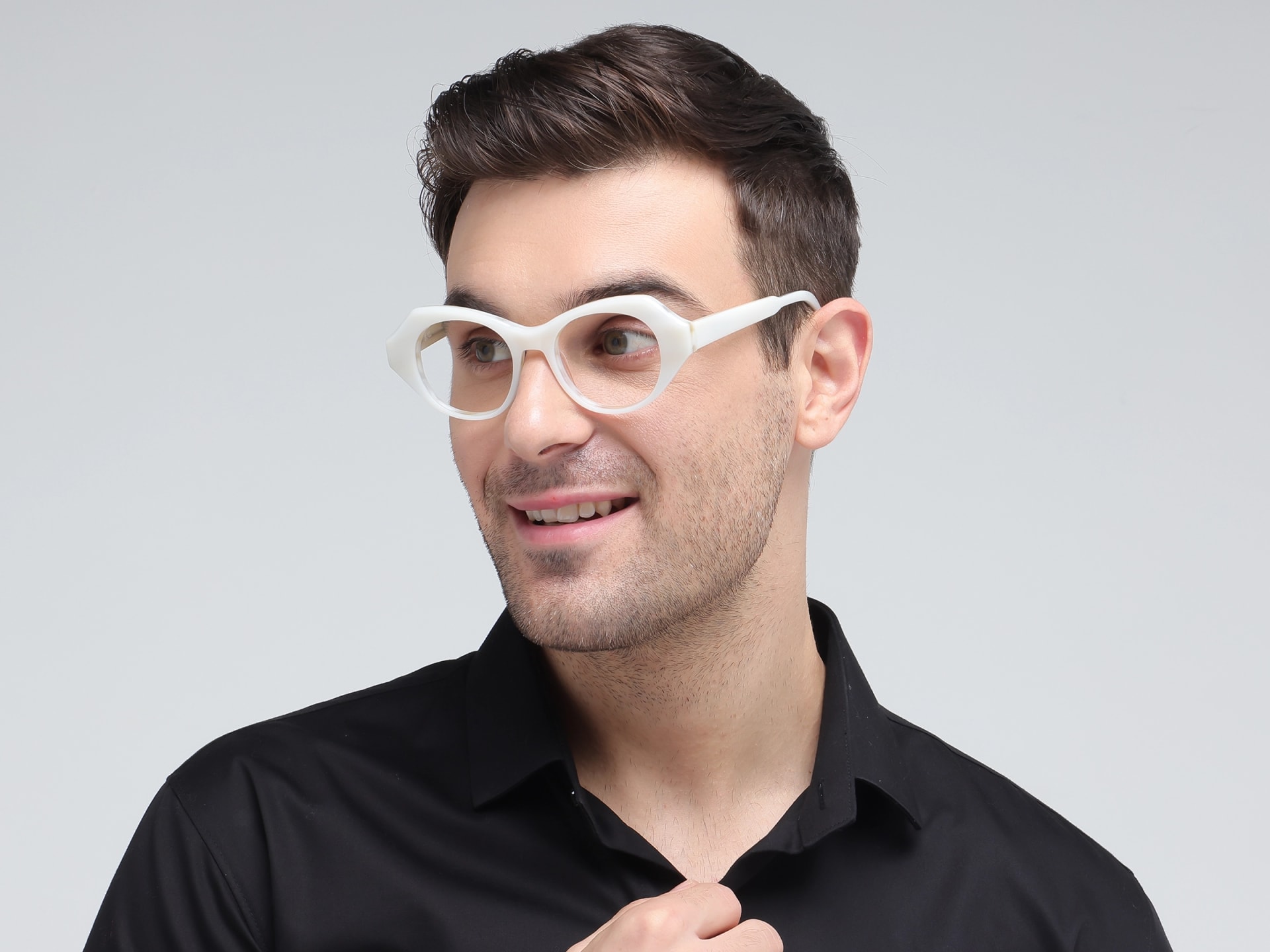 Creme White Cat-eye Geometric Glasses