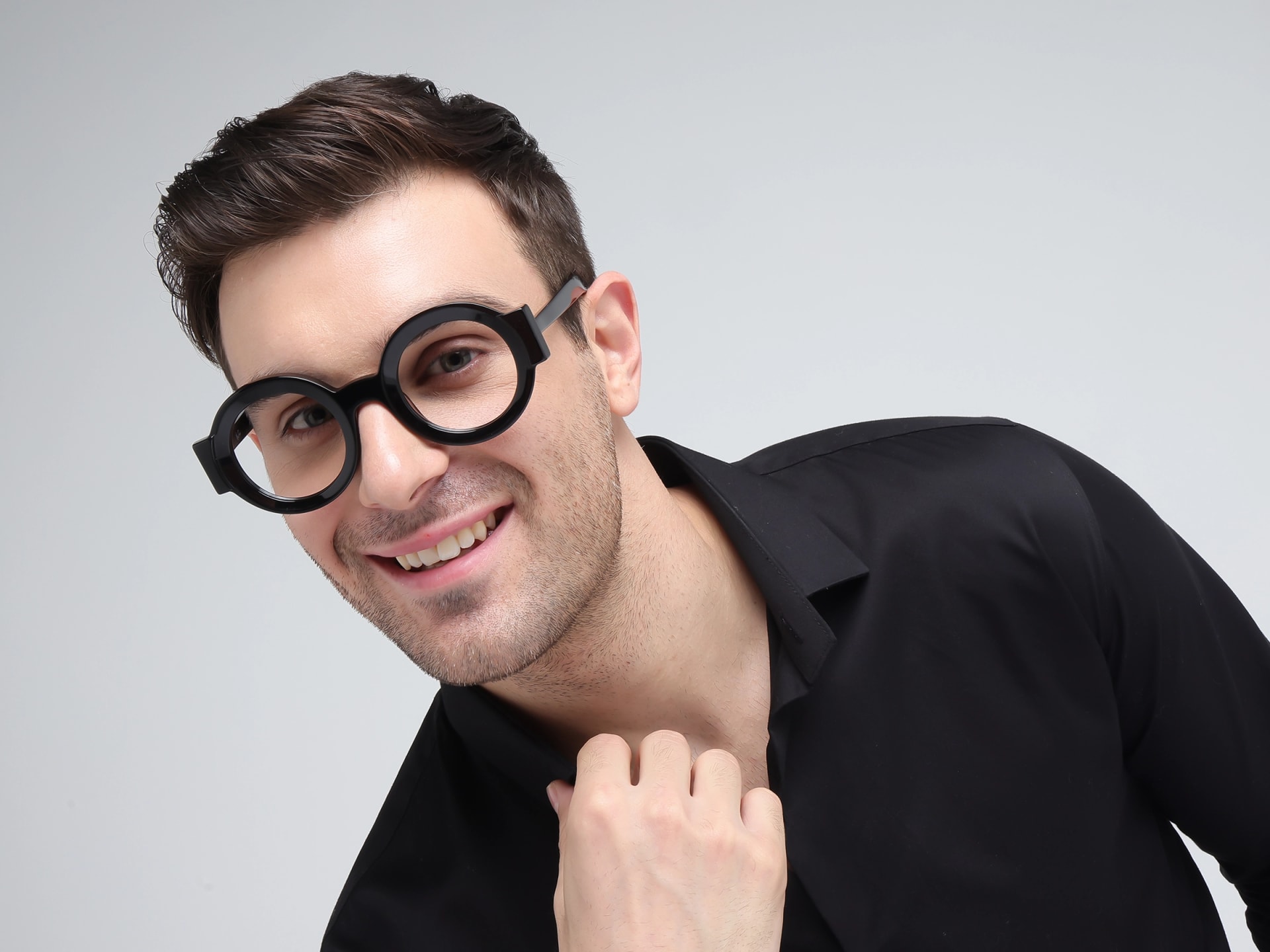 Black Round Oversized Glasses