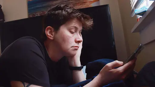 Avoid Screen Time after Dusk