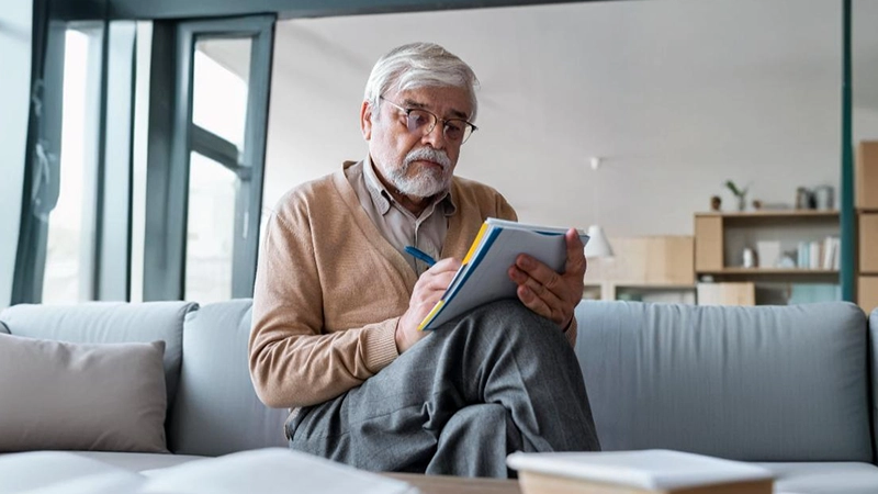 Why Does the Right Light Matter for Reading?