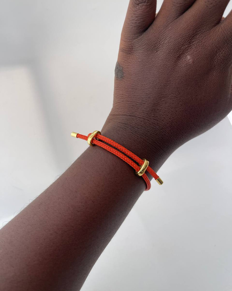 RED ROPE BRACELET