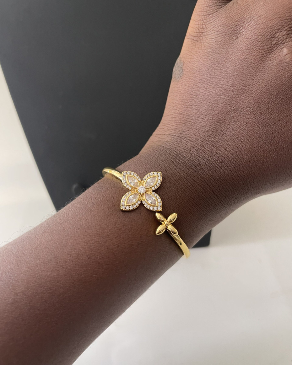 NBO BANGLE BRACELET