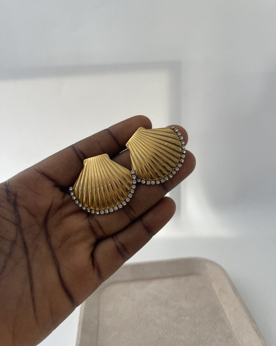 STONED SHELL EARRING