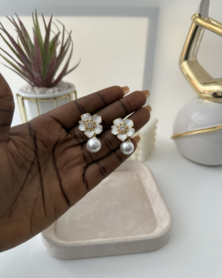 PETAL PEARL DROP EARRINGS