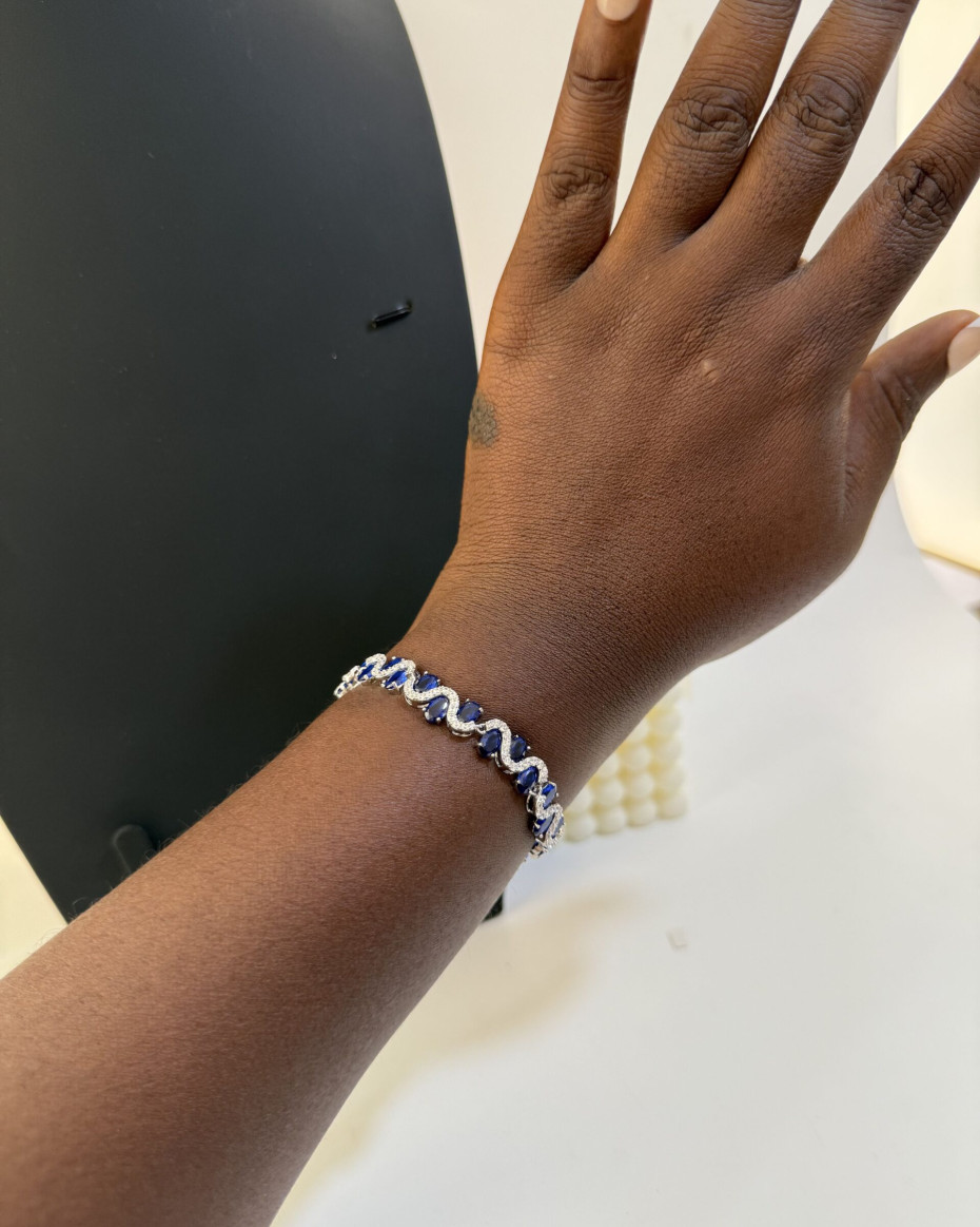 BOO BLUE BRACLET
