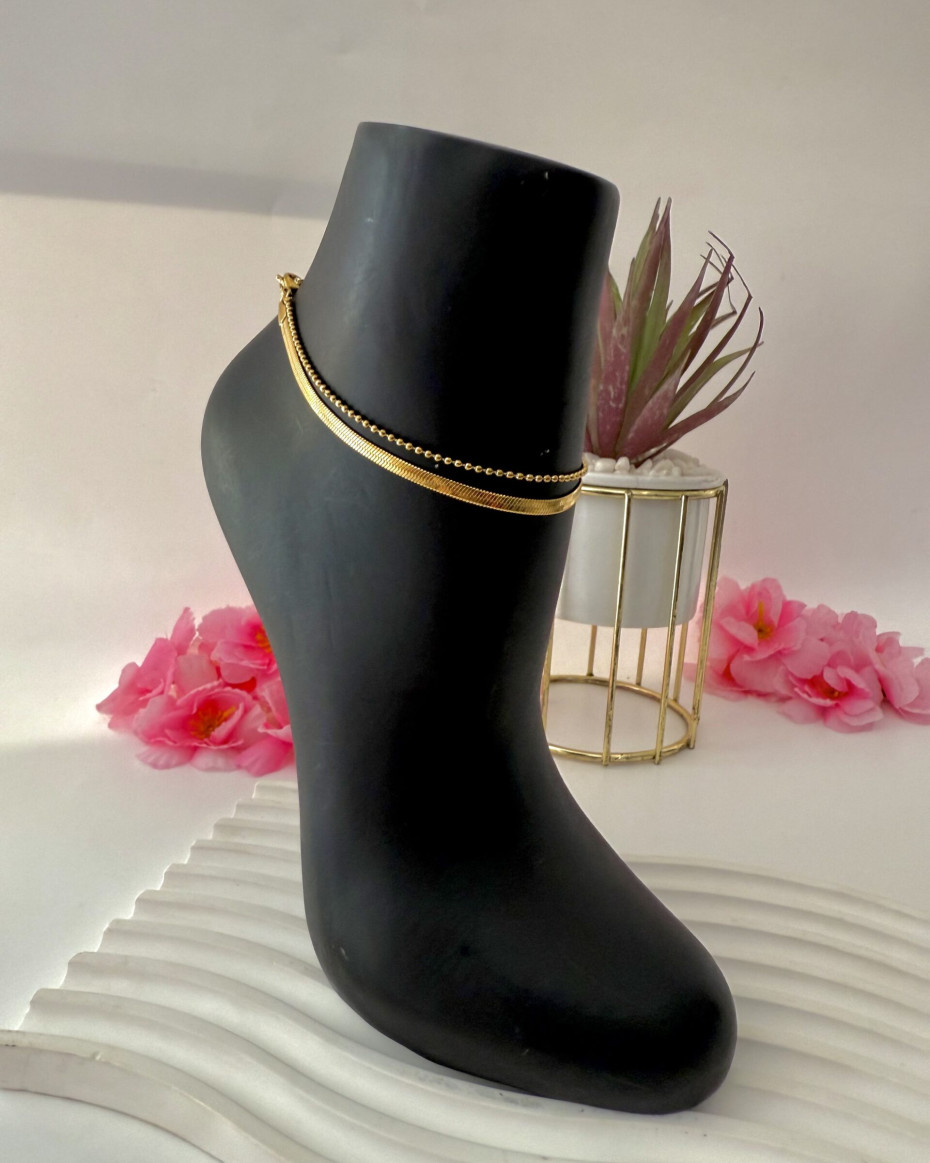 STEPBOX HEIRRINGBONE BRACELET