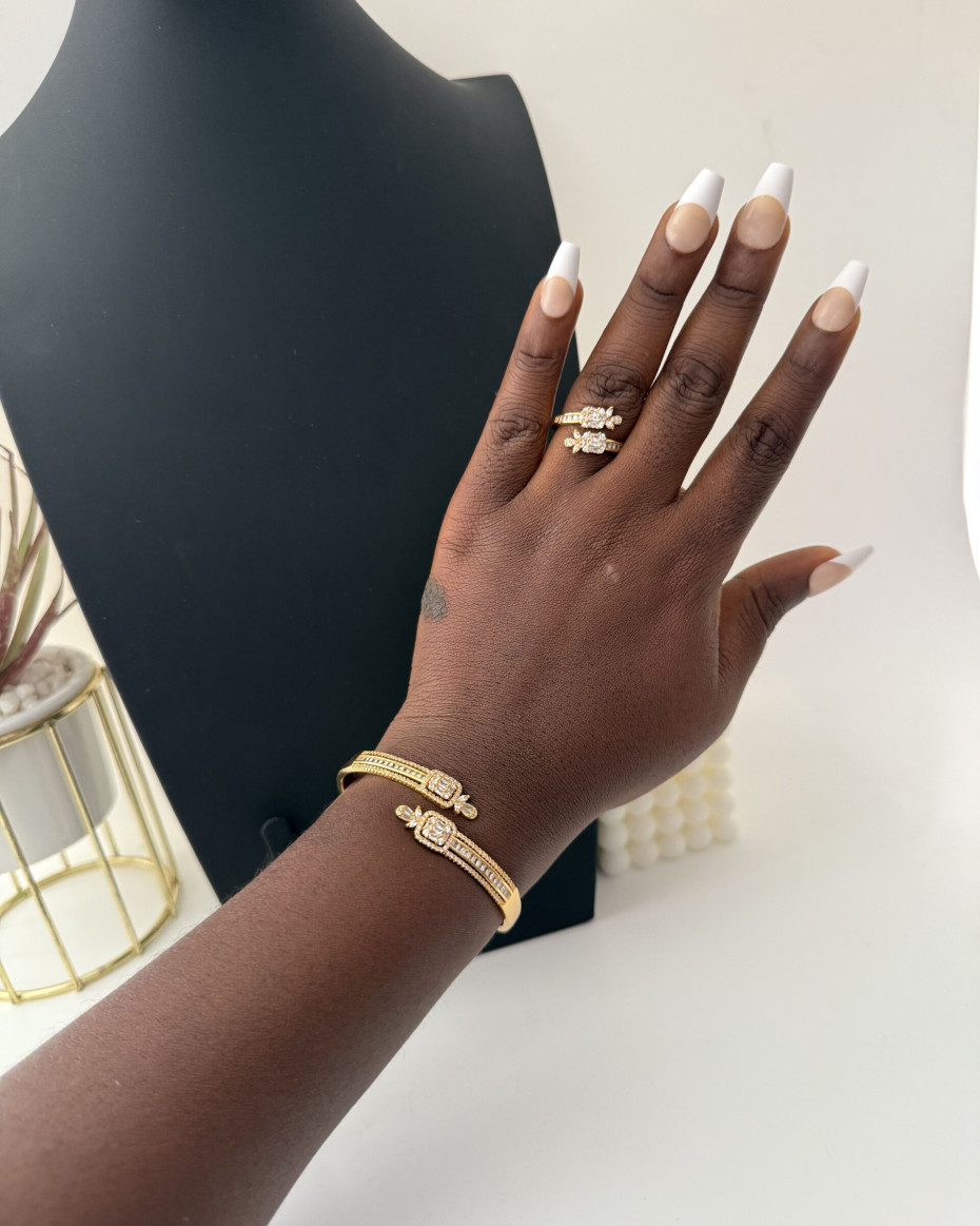 HI LUX BANGLE 09