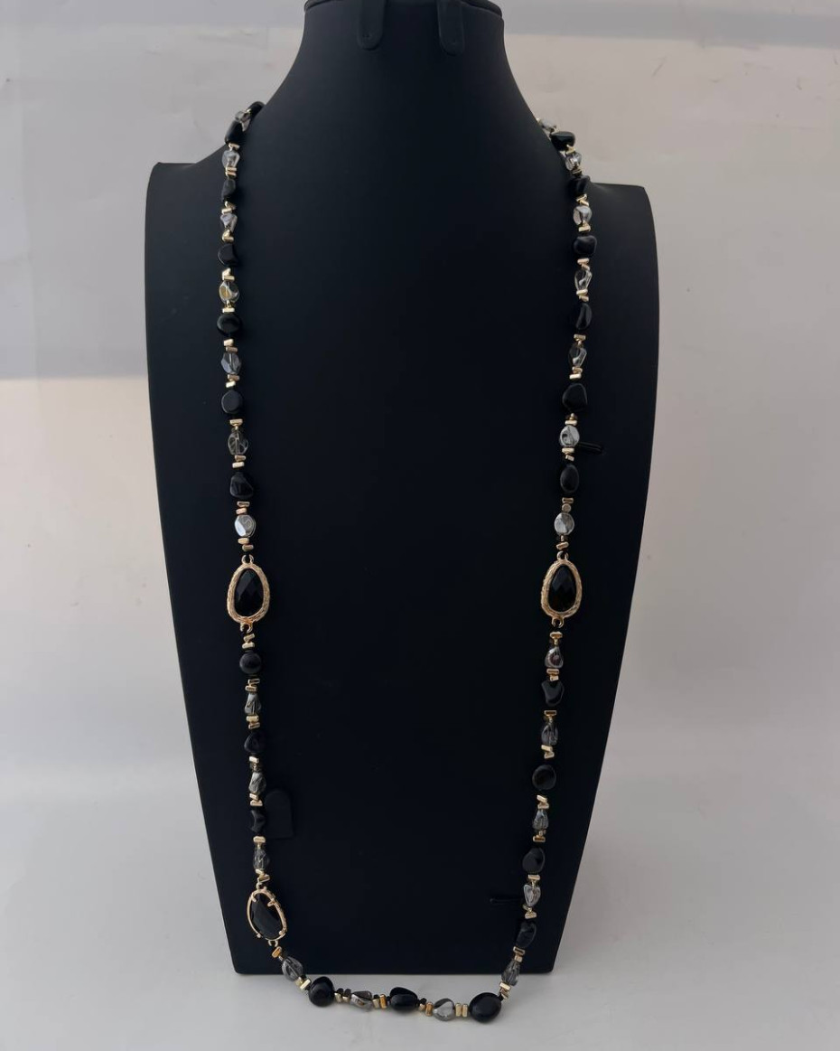 BLACK GEM STONE LONG NECKLACE