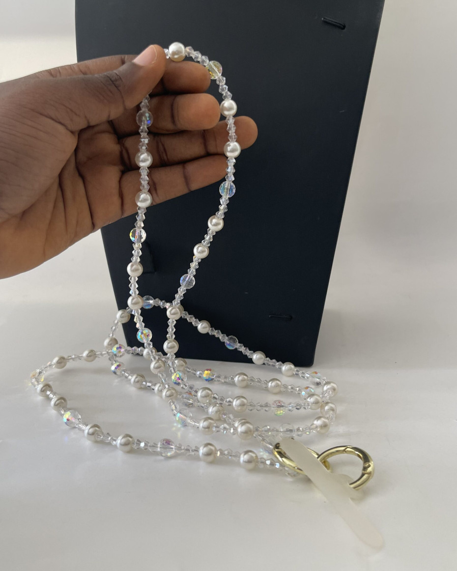 WHITE PHONE CHARM