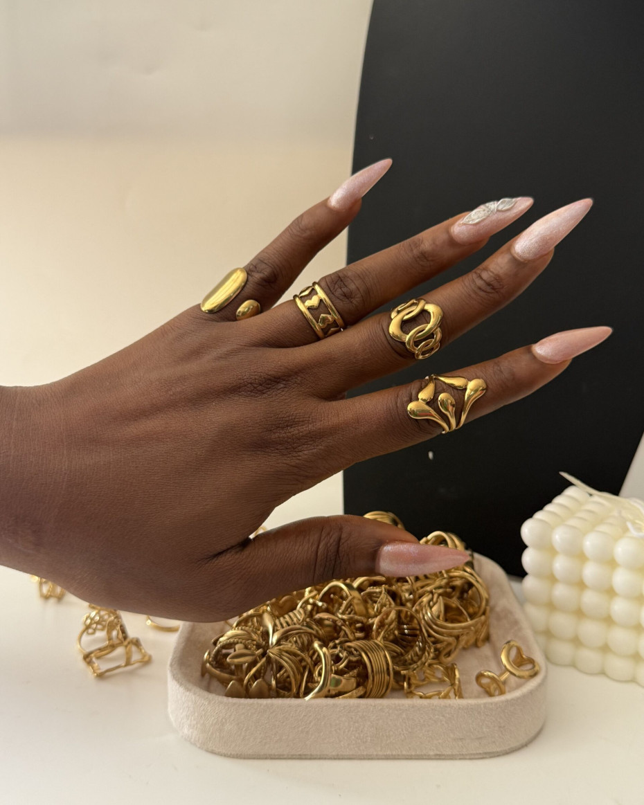 MIXED RINGS (4PCS)