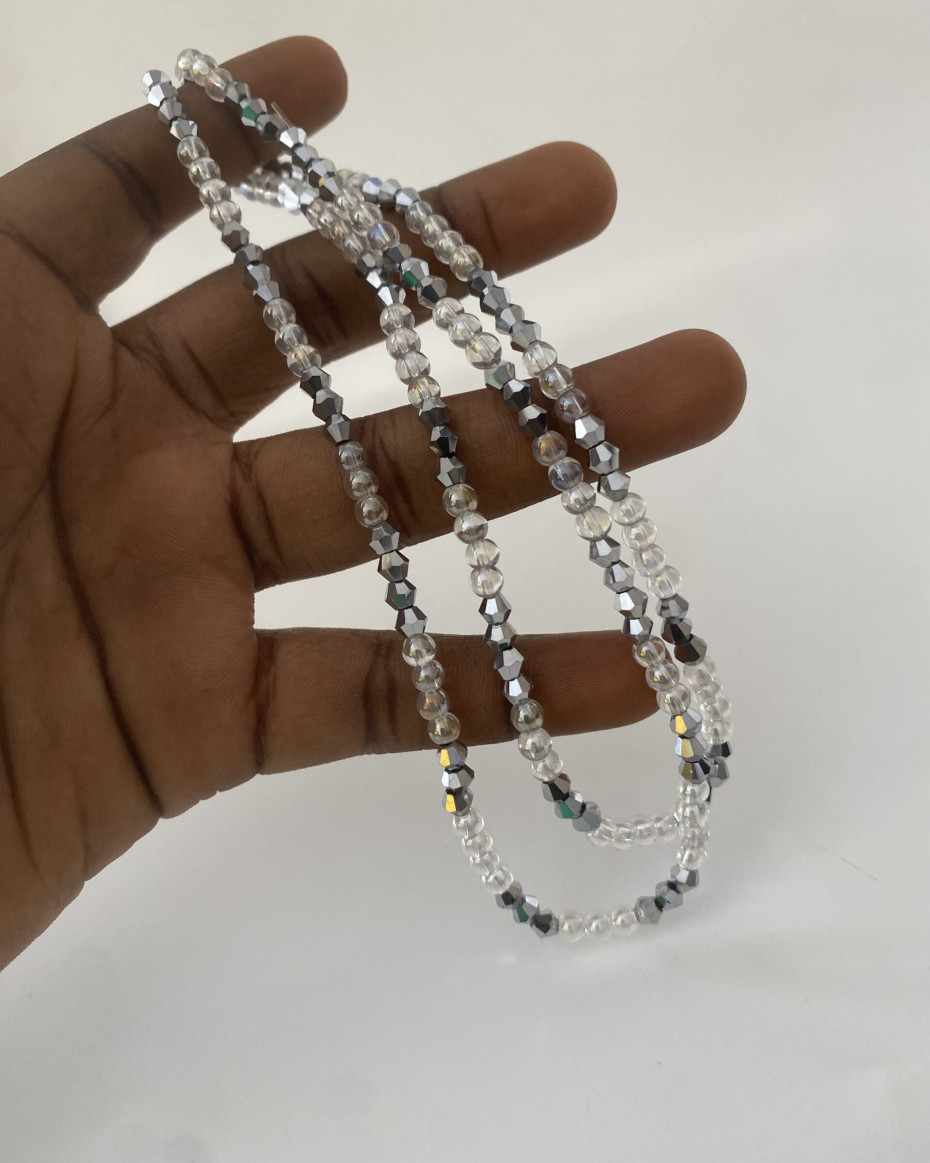 WHITE ND SILVER SARAFINA WAISTBEAD