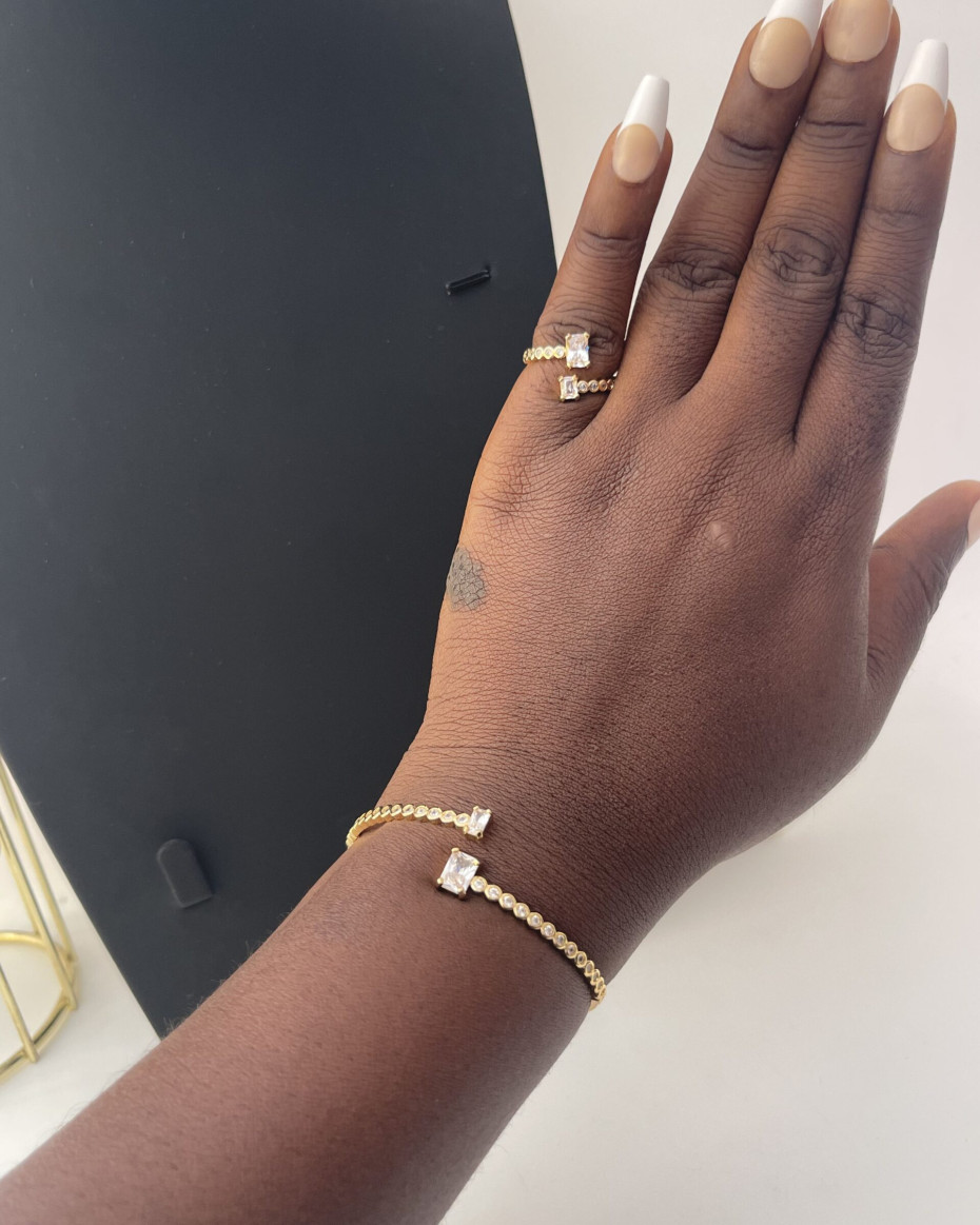 THAILAND BANGLE AND RING GOLD