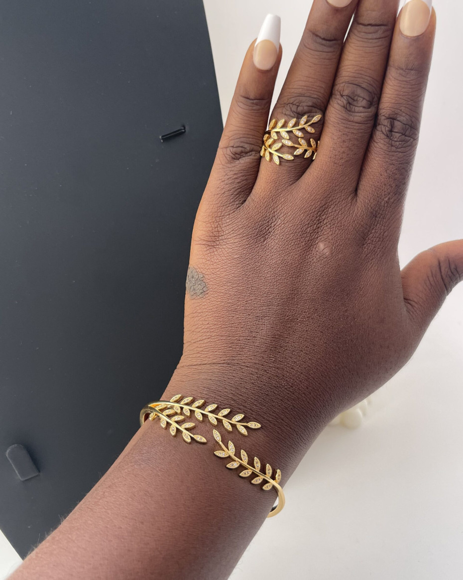 ARROW BANGLE AND RING GOLD