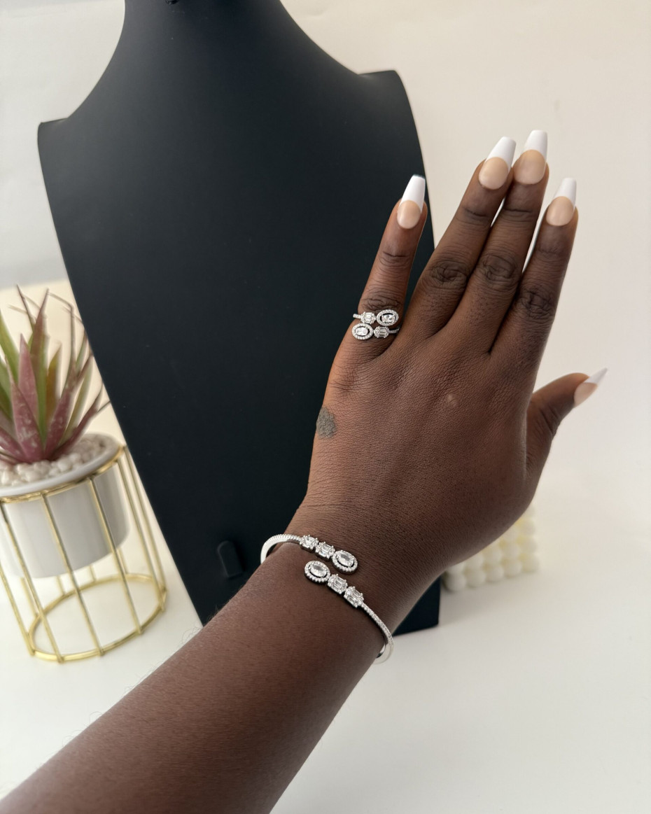 CAMEROON BANGLE AND RING SILVER