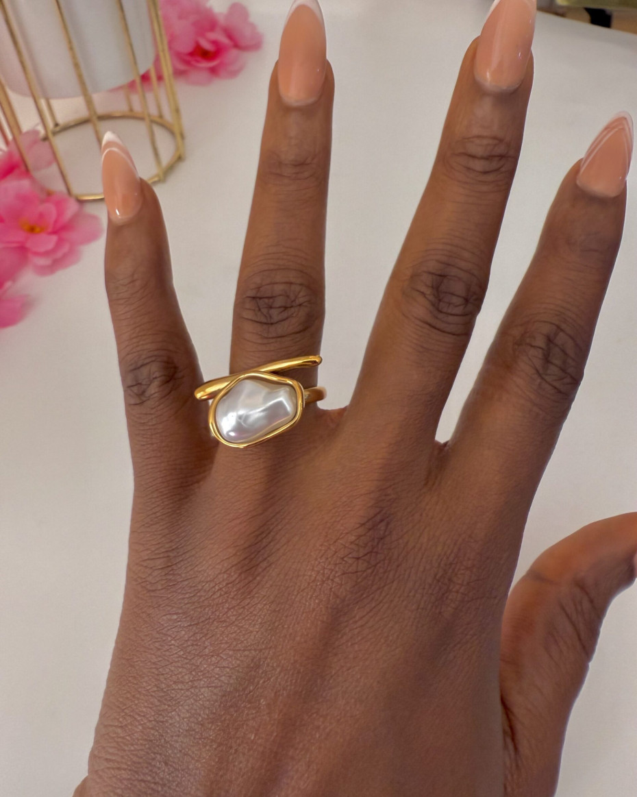 LOG PEARL BEAN RING