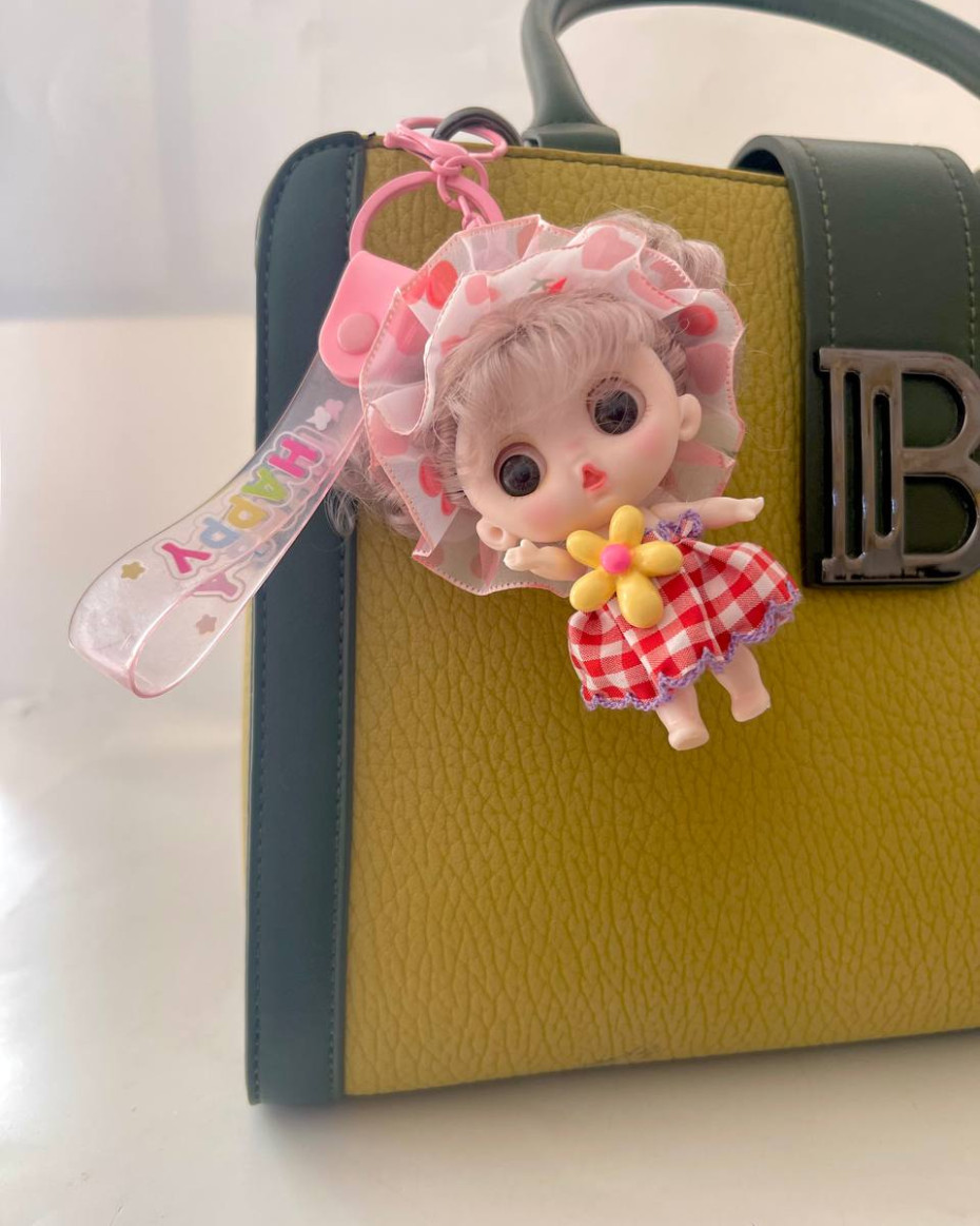 BARBIE KEY HOLDER