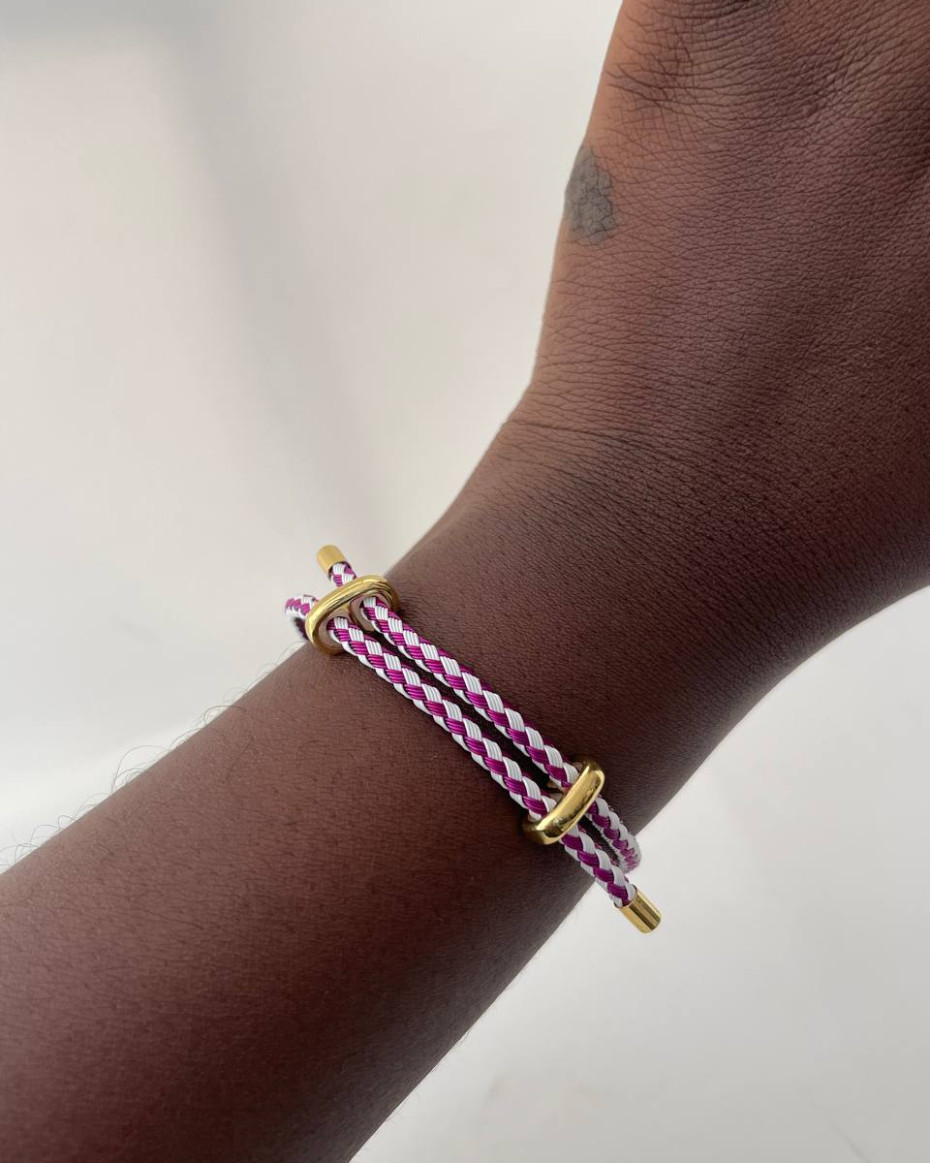 MAGENTA AND WHITE BRACELET