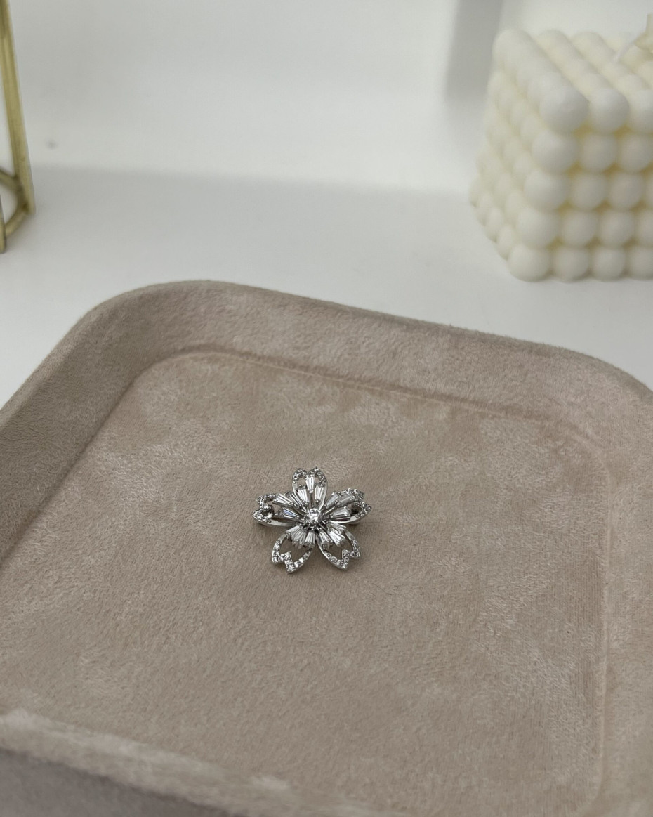 LUX SILVER BROOCH