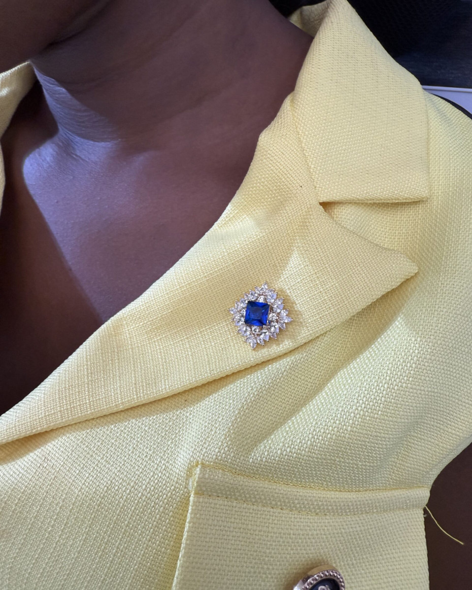 LUX MAGNETIC BLUE BROOCH, photo 2