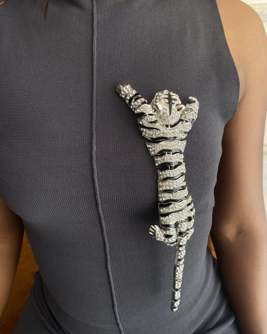 TIGER GAINT SILVER BROOCH