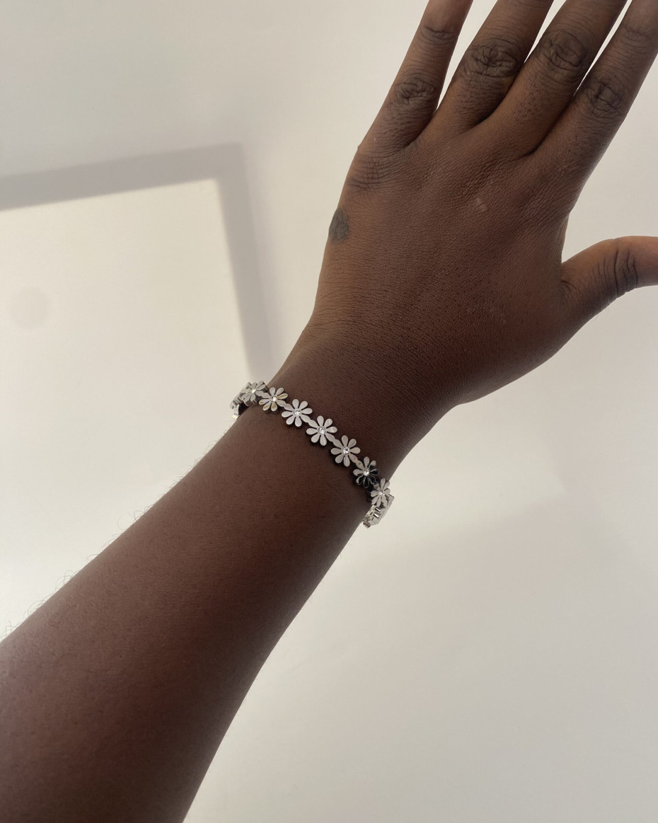 PETAL BANGLE SILVER