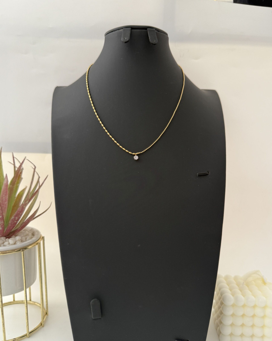 MINIMALIST RICE BALL NECKLACE