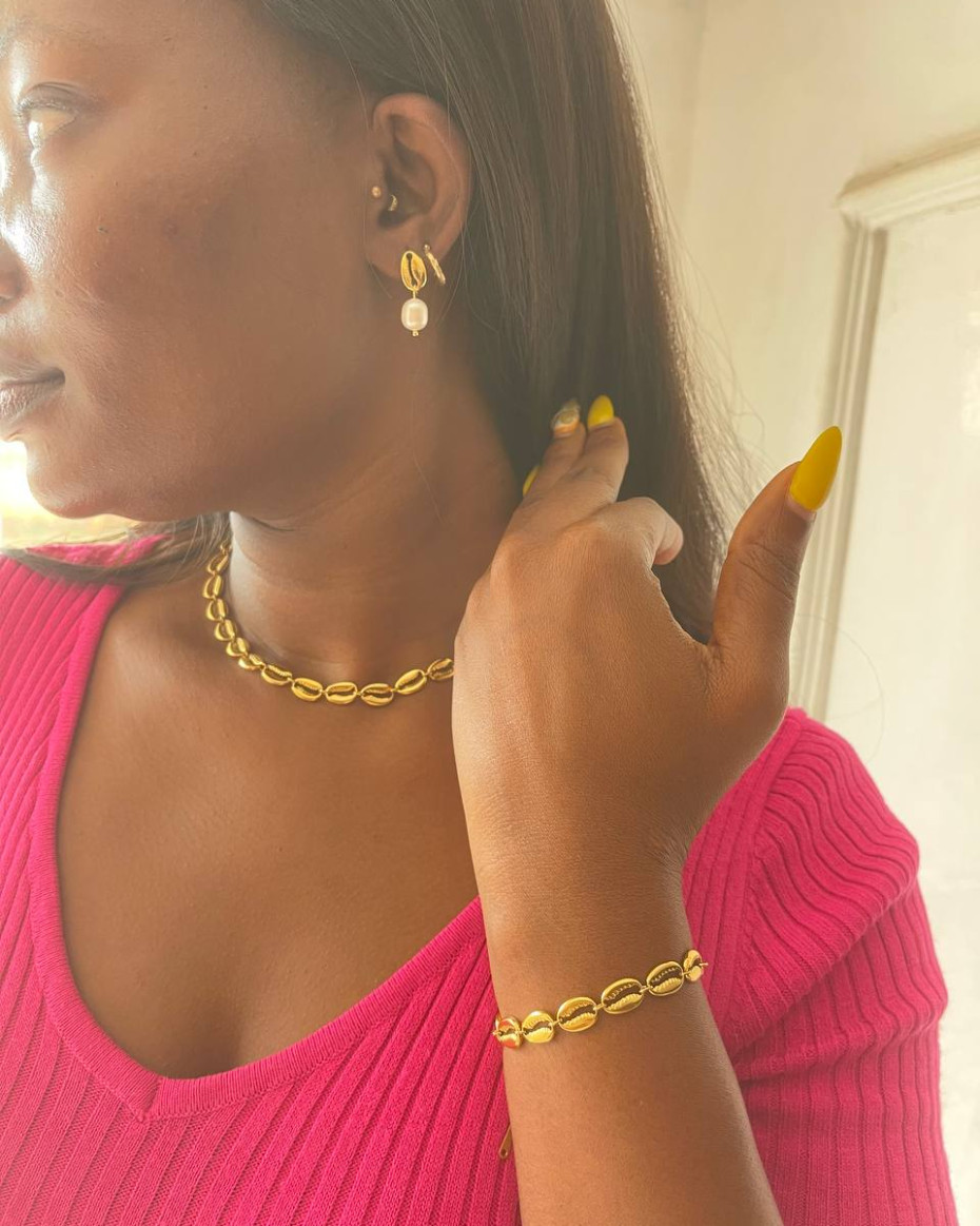 COWRIES NECKLACE, photo 2