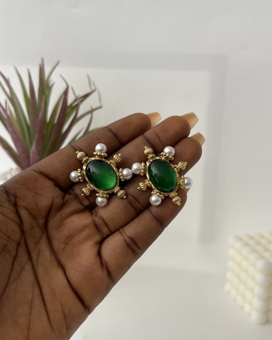 EMERALD GEM LONG NECKLACE