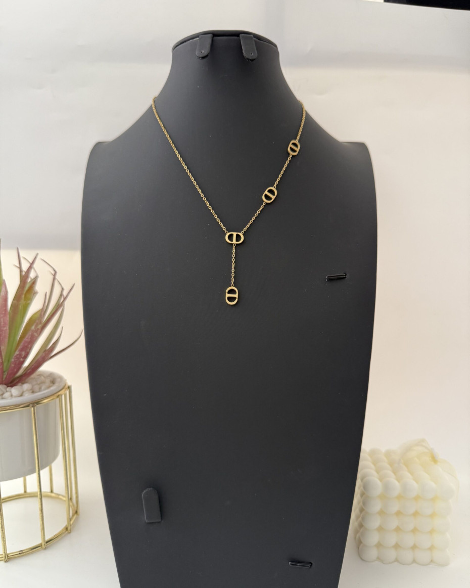 DR NECKLACE