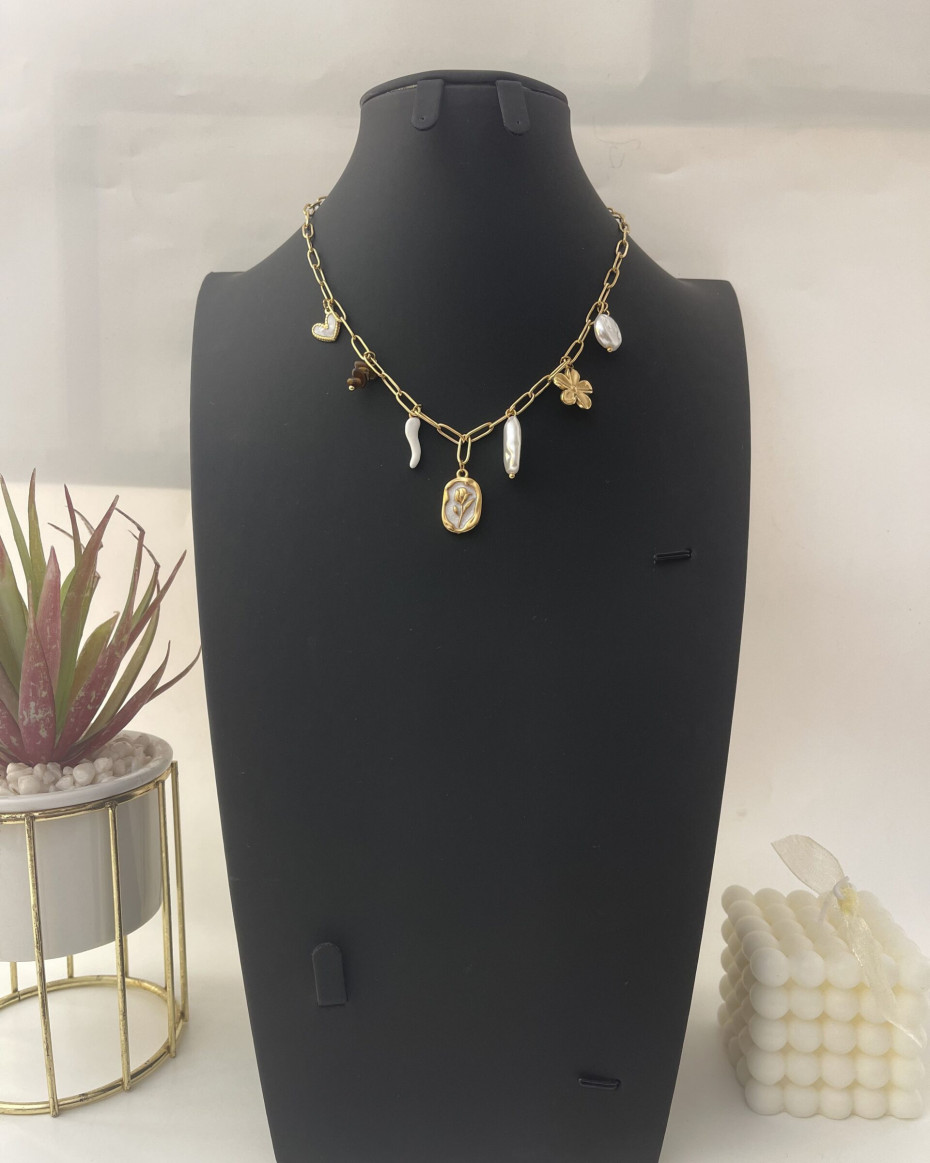 BROWN CHARM NECKLACE