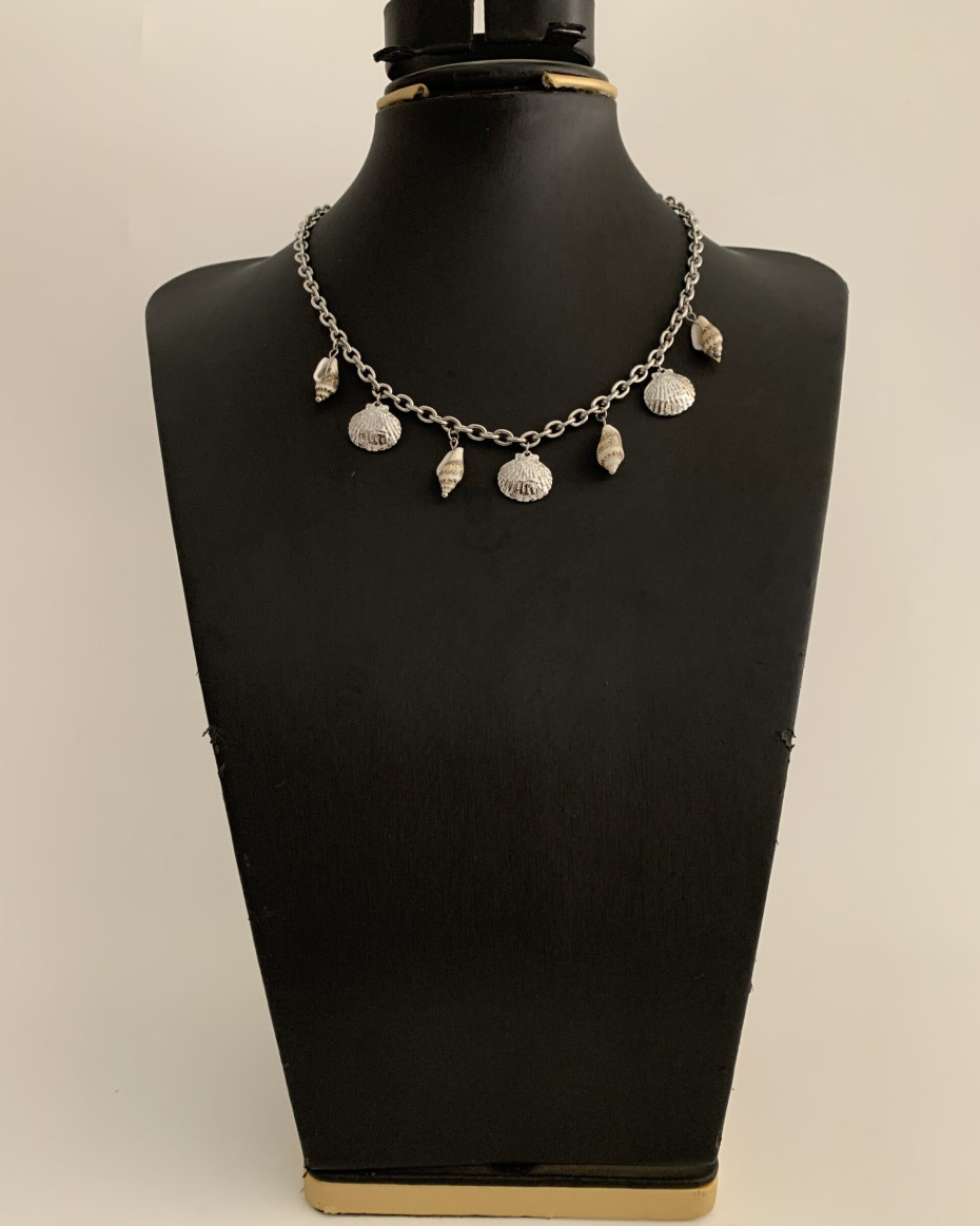 SEA SHELL NECKLACE SILVER