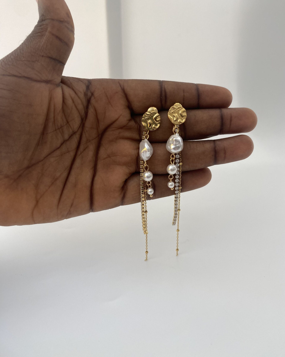 OYINYE EARRING