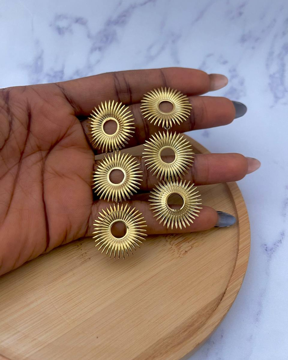 3 GLAM EARRINGS