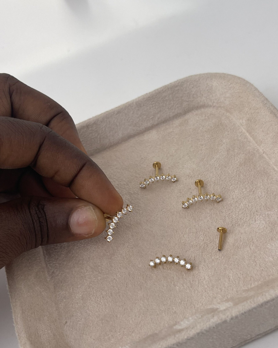 FLAT BACK EARRINGS 04