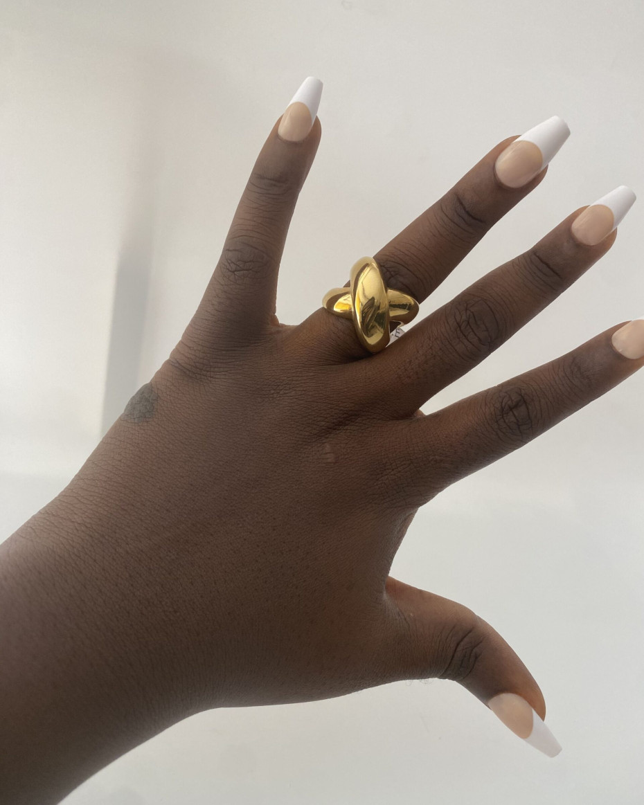 CHUNKY CROSS RING SIZE 9
