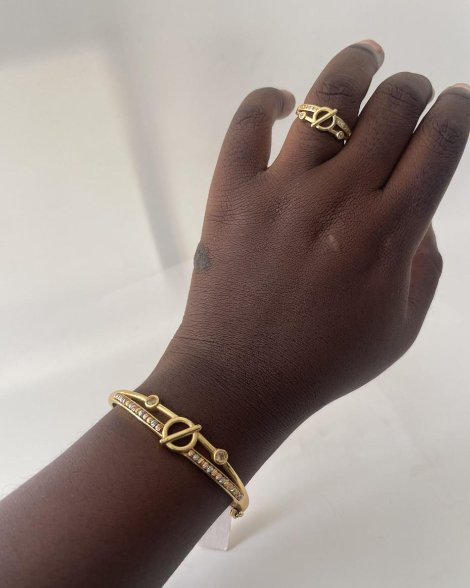 UNIQUE 3TONE O BANGLE ND RING SET