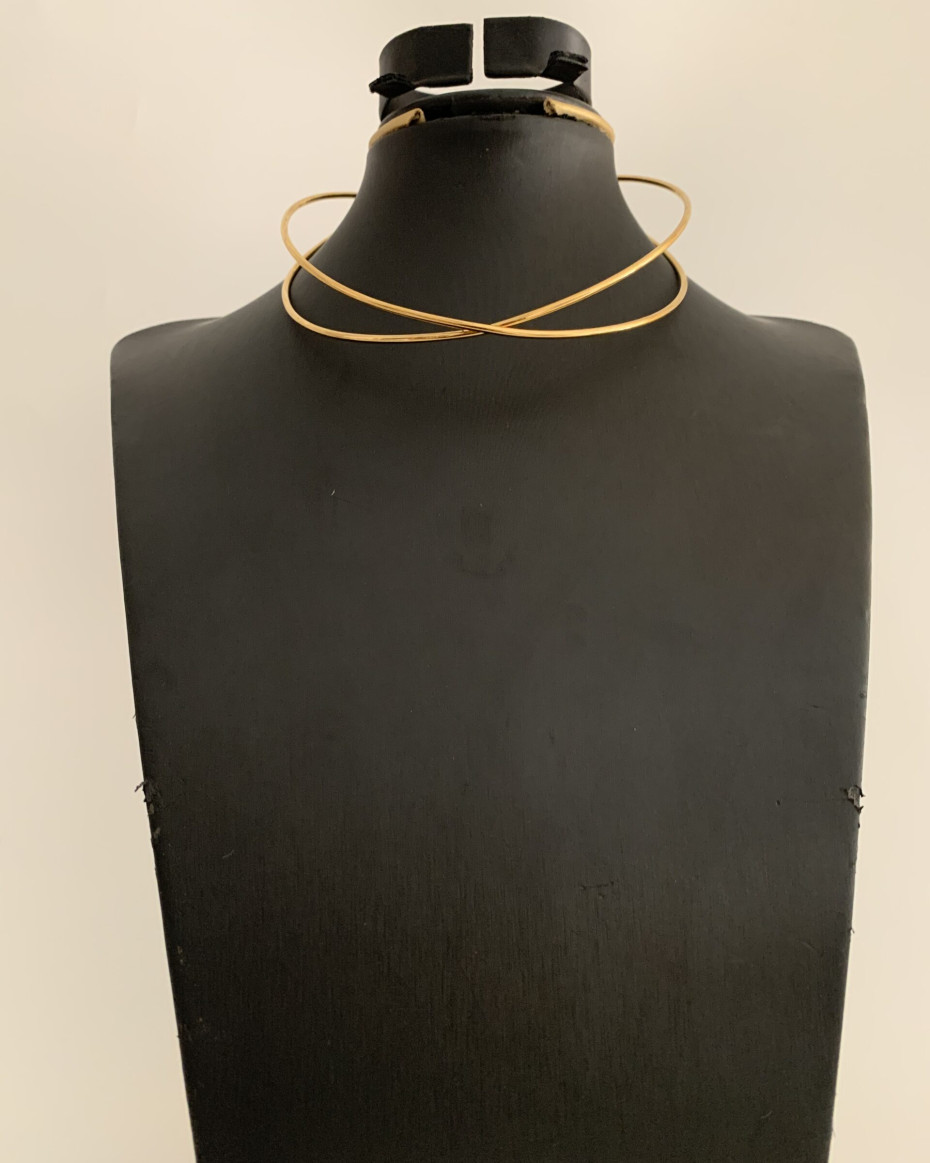 INTERLOCK NECKLACE