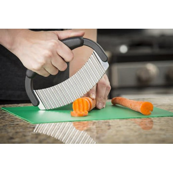 Tablecraft, H6610 Crinkle Cutter Single Blade with Plastic Handle - Small, Black