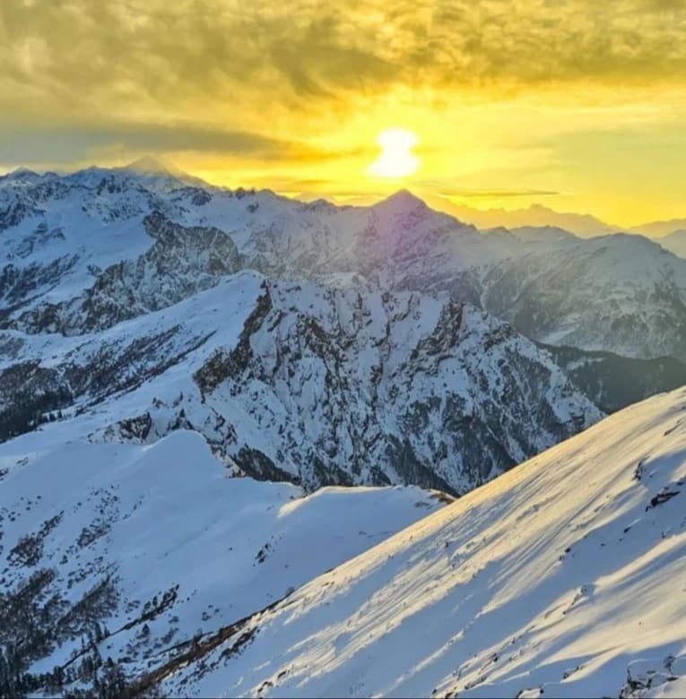 Kedarkantha Trek