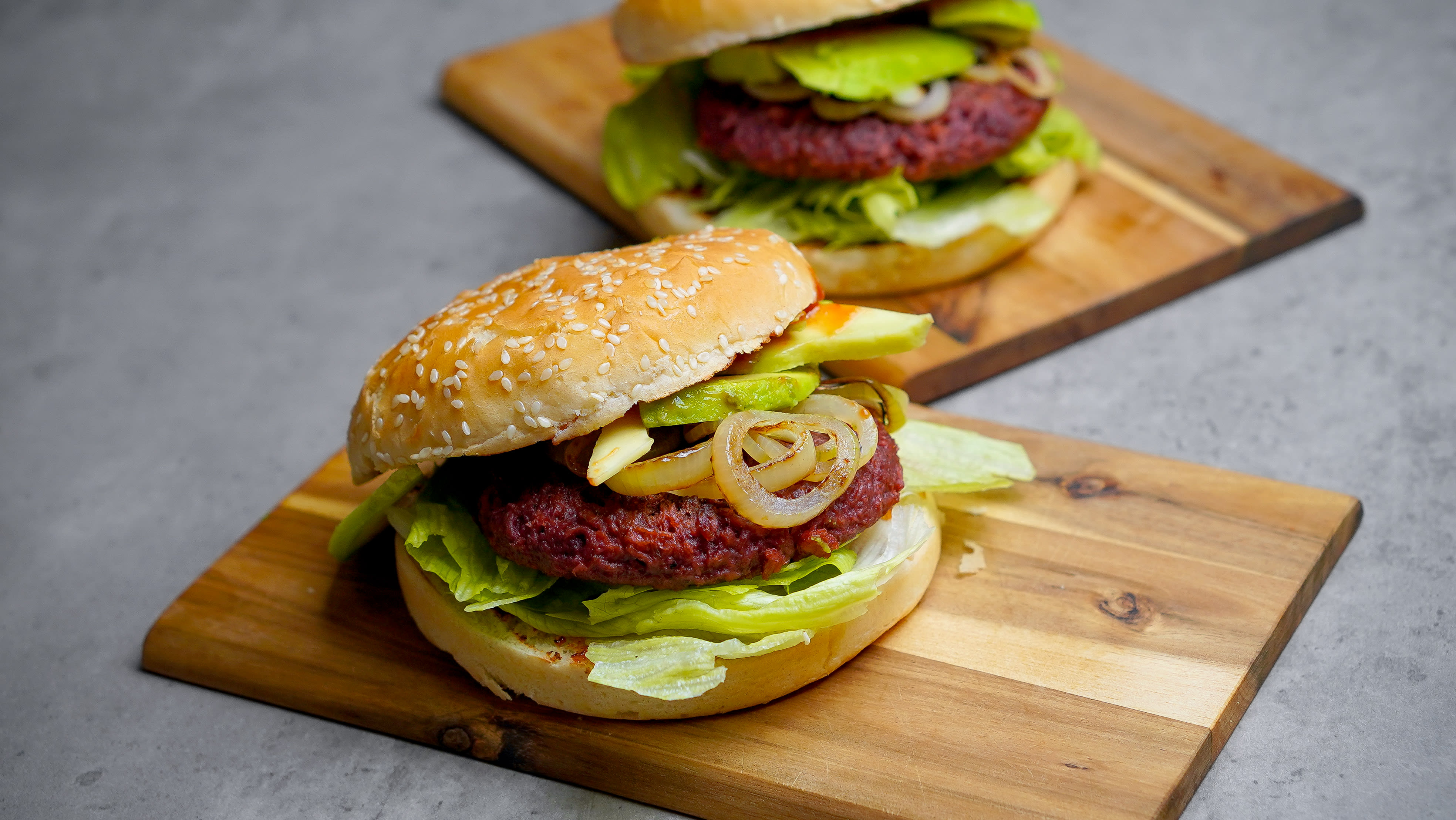 Veggie burgeri sa avokadom