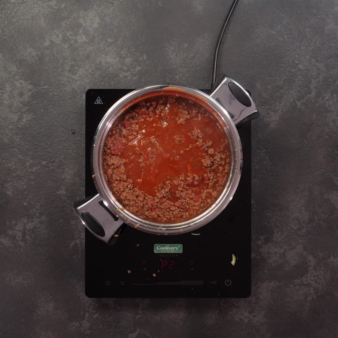 Priprema jela Špagete bolonjeze sa junećim mesom faza 2