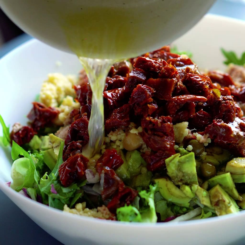 Priprema jela Dašina brza obrok salata sa sušenim paradajzom faza 2