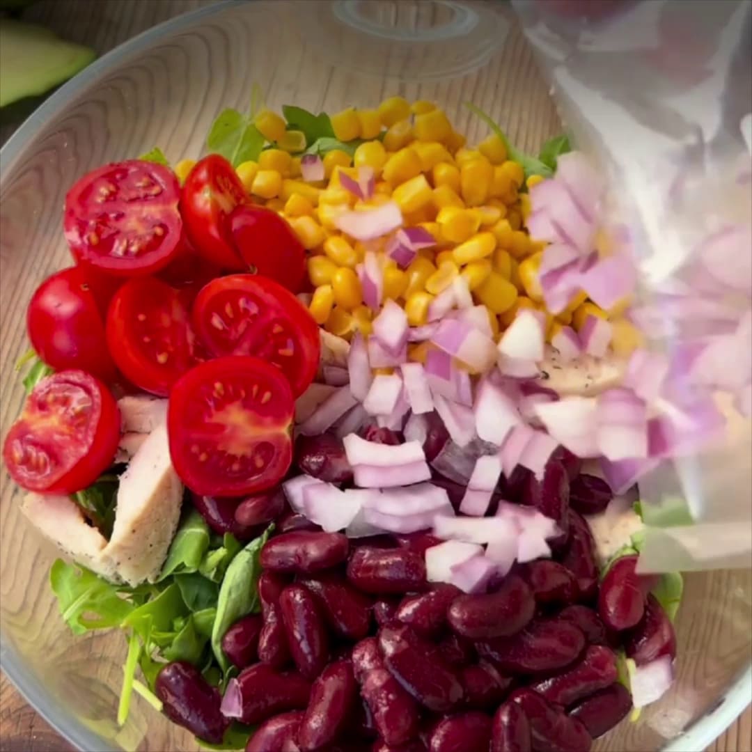 Priprema jela Meksička salata sa piletinom faza 1