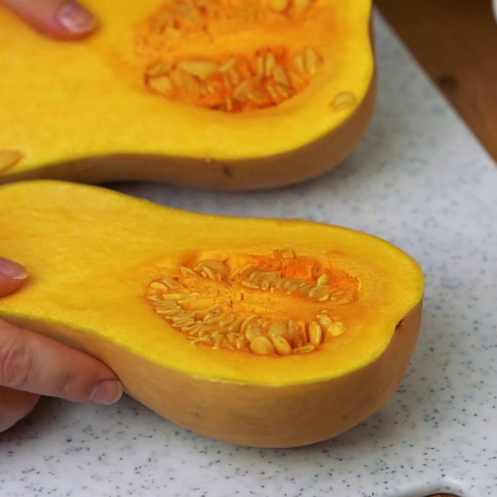 Priprema jela Sezonski potaž od bundeve faza 1