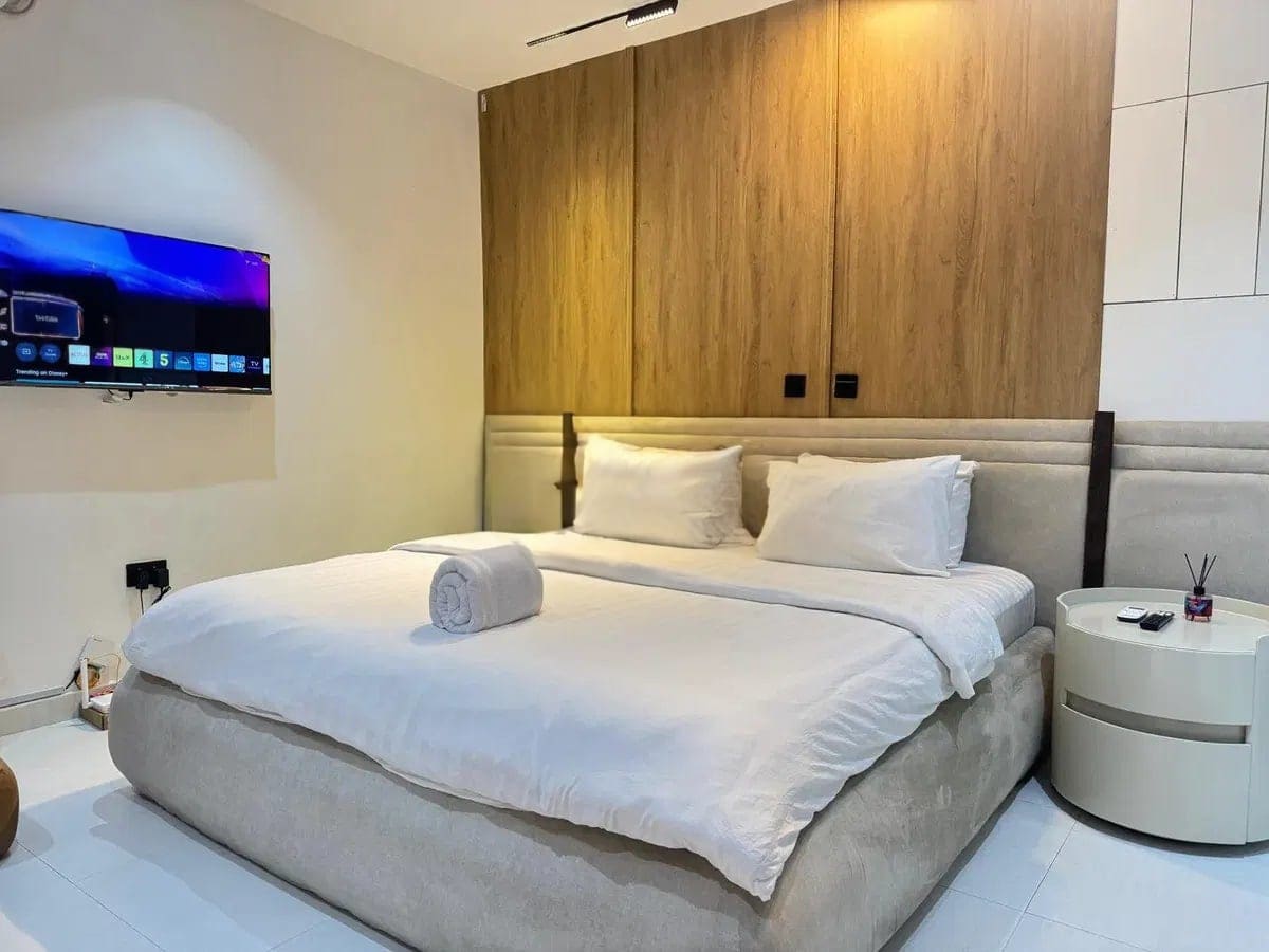 2-bedroom rental in Ikate — photo 4