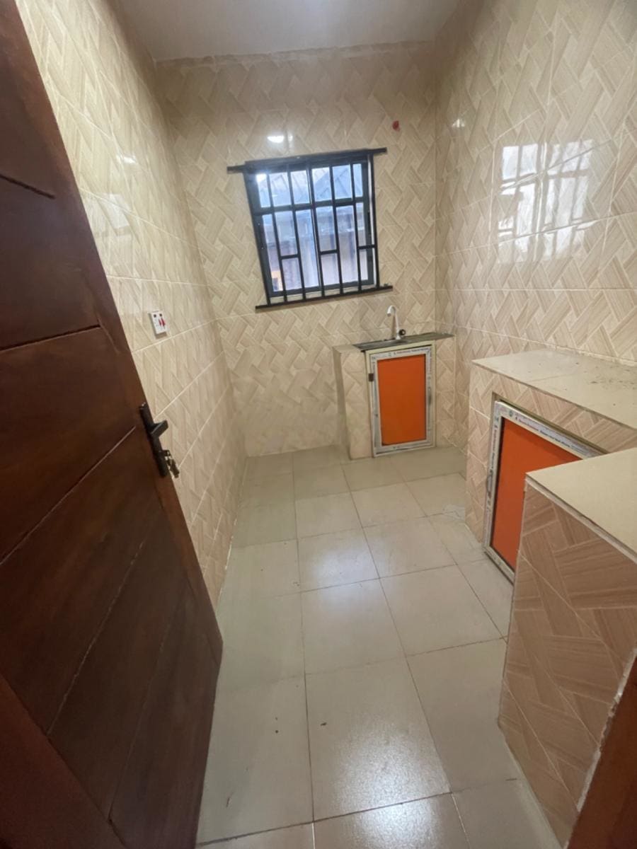 1-bedroom rental in Gra Phase 1 — photo 1