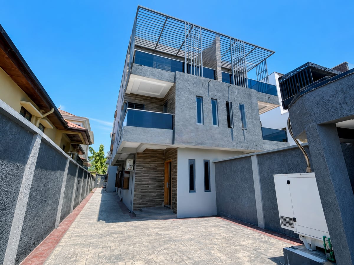 5-bedroom rental in Ikoyi — photo 1