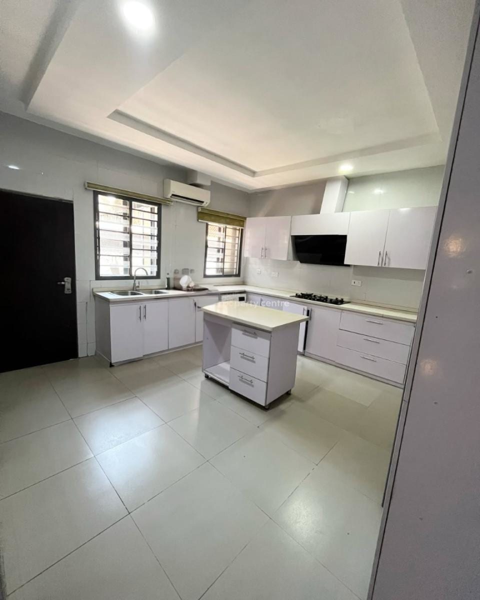 5-bedroom rental in Ikoyi — photo 3
